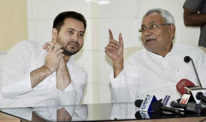 नीतीश का गुणगान मोदी से कोई नहीं ले सकता लोहा, तेजस्वी ने कहा एक और भक्त हुआ नतमस्तक!