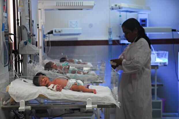 भाजपा शासित इस राज्य में 1 साल में 19 हज़ार से भी अधिक बच्चो ने गंवाई जिंदगी, स्वास्थय मंत्री का कबूलनामा
