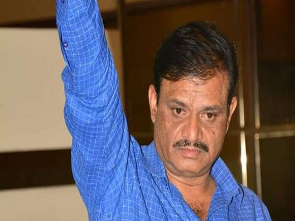 कर्नाटक उपचुनाव: RR नगर से कांग्रेस की जीत लगभग तय, मुनिरत्ना नायडू को भारी बढ़त कर्नाटक उपचुनाव: RR नगर से कांग्रेस की जीत लगभग तय, मुनिरत्ना नायडू को भारी बढ़त
